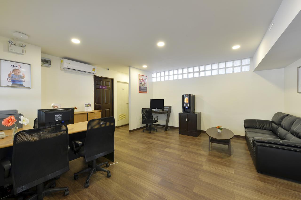Studio Residence Sukhumvit 71 Bangkok Exterior photo